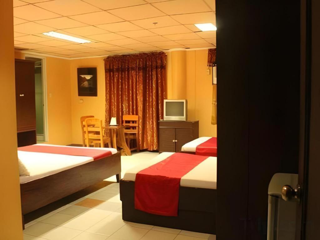 La Esperanza Hotel Kalibo Luaran gambar