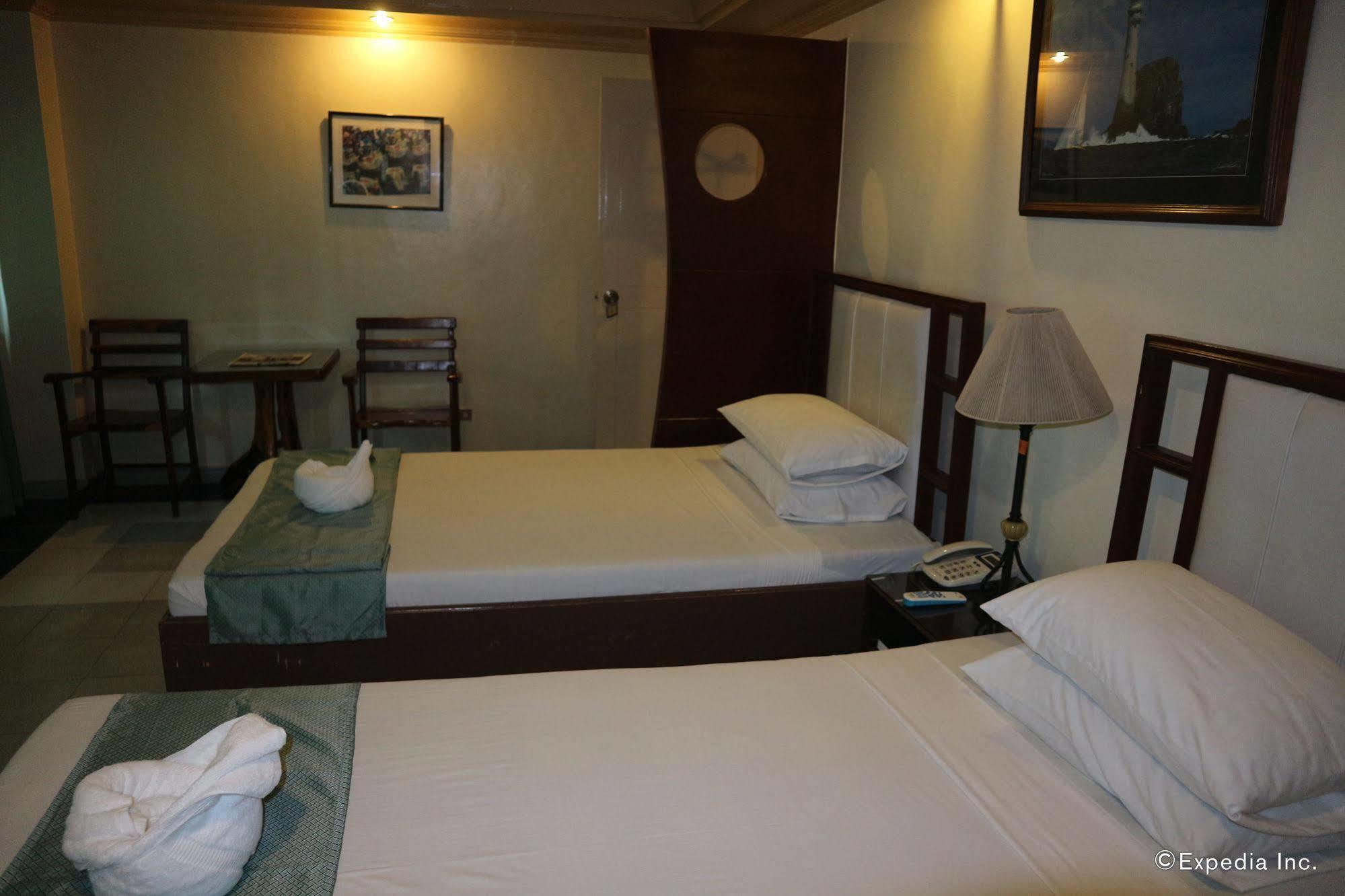 La Esperanza Hotel Kalibo Luaran gambar